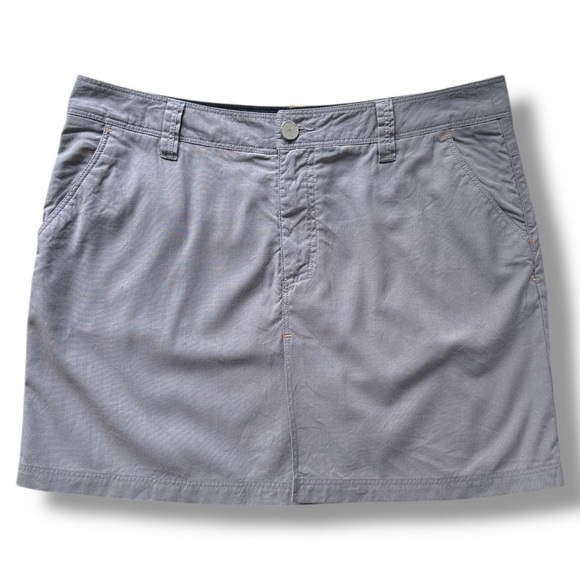 Icebreaker Gray Destiny Skirt Lightweight
Merino Wool Blend - Picture 1 of 16